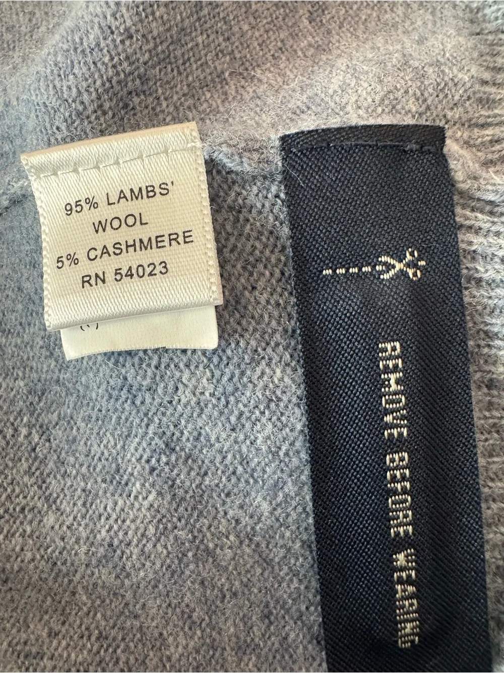 Banana Republic Men's V-Neck Sweater - Slate Blue Vintage Cashmere and Lambswool